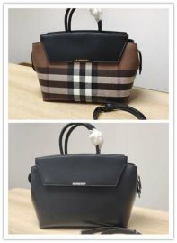 Picture of Burberry Lady Handbags _SKUfw127529948fw